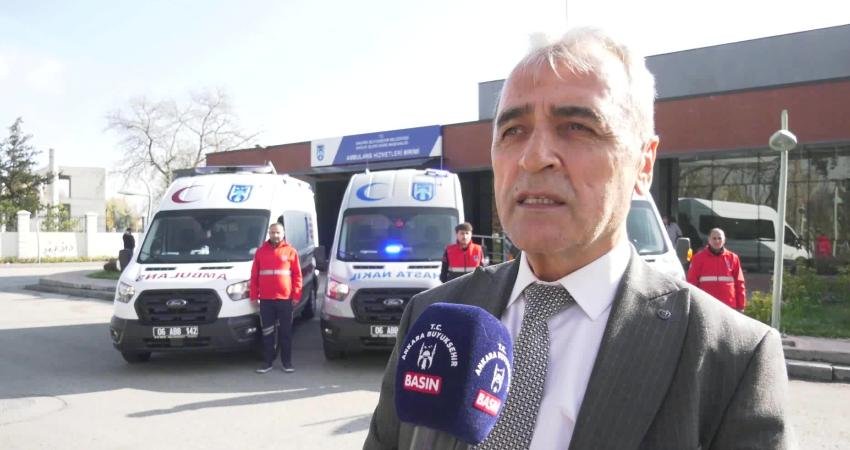 Ankara Büyükşehir Belediyesi’nden hasta nakil hizmeti Ankara Büyükşehir Belediyesi’nin Başkentlilere yardımcı olmak amacıyla başlattığı sağlık ulaşım