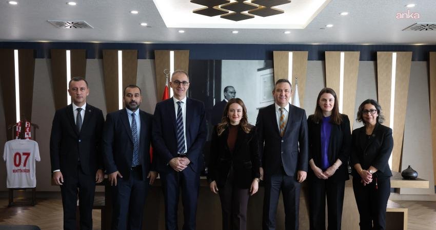 Antalya’da destek verilecek projelerin ön fizibiliteleri değerlendiriliyor Antalya Büyükşehir Belediyesi Başkan Vekili Büşra Özdemir, “Yeşil ve Geleceğin