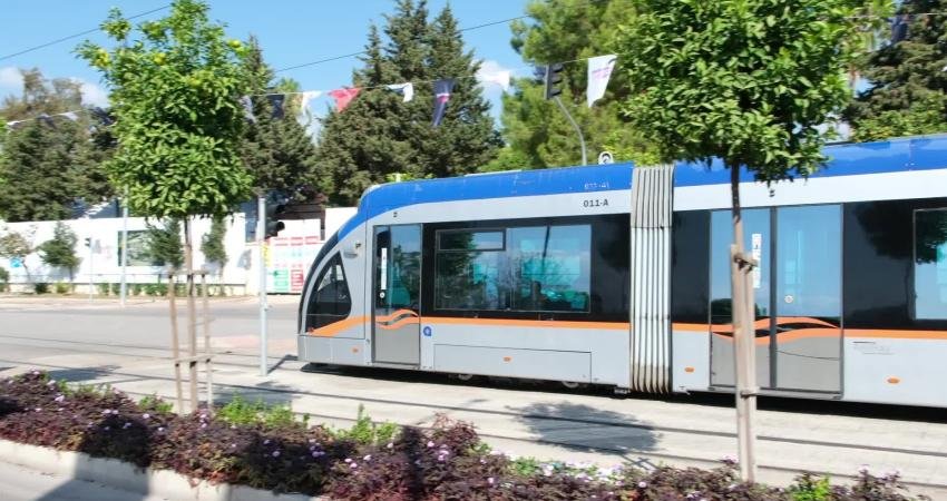 Antalya Büyükşehir Belediyesi iştiraki Antalya Ulaşım A.Ş., toplu taşımada kullanılan