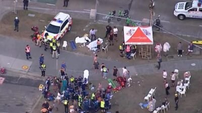 Avustralya Başbakanı Anthony Albanese, Sidney kentindeki Bondi Plajı’nda düzenlenen Hanuka