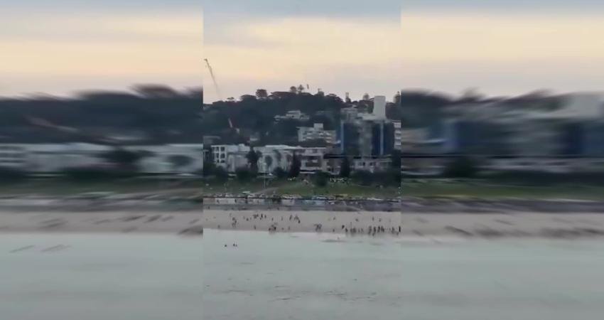 Avustralya’nın Sidney kentindeki Bondi plajında düzenlenen silahlı saldırıda 9 kişi öldürüldü.