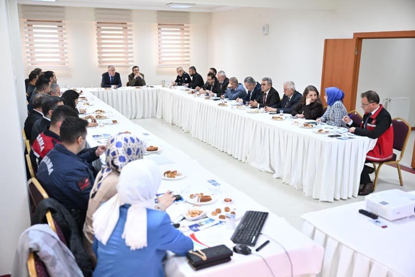 Altındağ Belediyesi Hayata Sarıl Danışmanlık Merkezi’nin ev sahipliğinde düzenlenen Bağımlılıkla