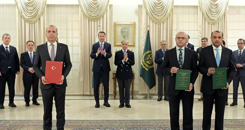 Bakan Bayraktar: “TPAO, Pakistan’da 5 sahada hidrokarbon arayacak” Enerji ve Tabii Kaynaklar Bakanı Alparslan Bayraktar, TPAO ile Pakistan'ın