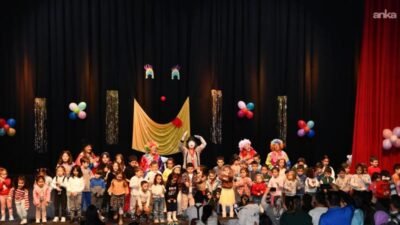 Balıkesir Büyükşehir Belediyesi'nin kültür sanat etkinlikleri kapsamında İzmir Büyükşehir Belediyesi