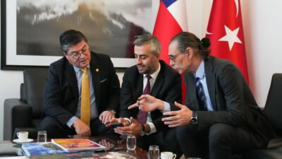 Etimesgut Belediye Başkanı Erdal Beşikcioğlu, Uşak Milletvekili Ali Karaoba ve