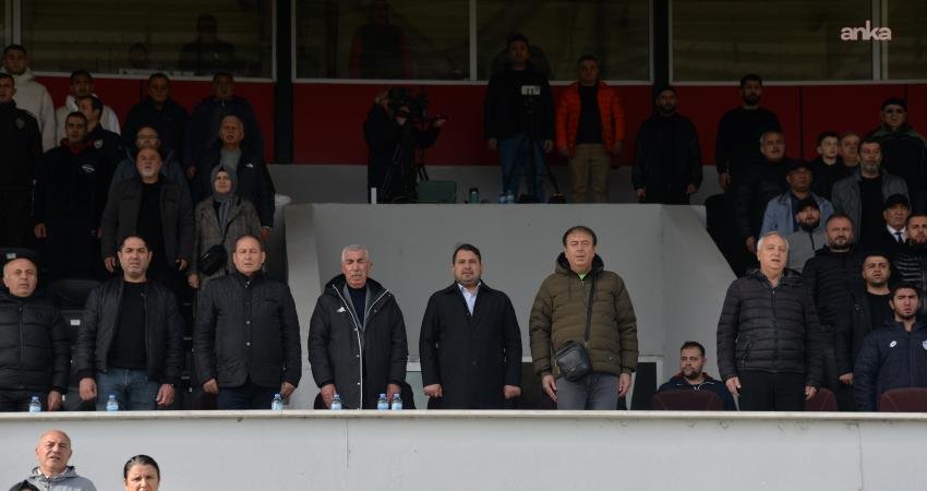 Başkan Çırpanoğlu, Kahramankazan Belediyespor’a tribünden destek verdi Kahramankazan Belediye Başkanı Selim Çırpanoğlu, 2025–2026 Bölgesel Amatör Ligi'nde mücadele