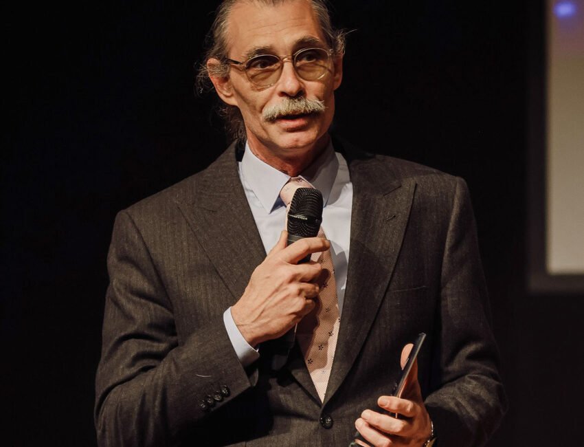 Etimesgut Belediye Başkanı Erdal Beşikcioğlu, Orta Doğu Teknik Üniversitesi (ODTÜ)