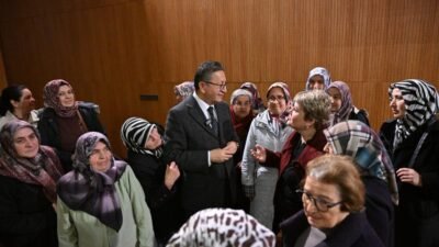 Altındağ Belediye Başkanı Dr. Veysel Tiryaki, Altındağlı kadınlarla buluştu. Altındağ