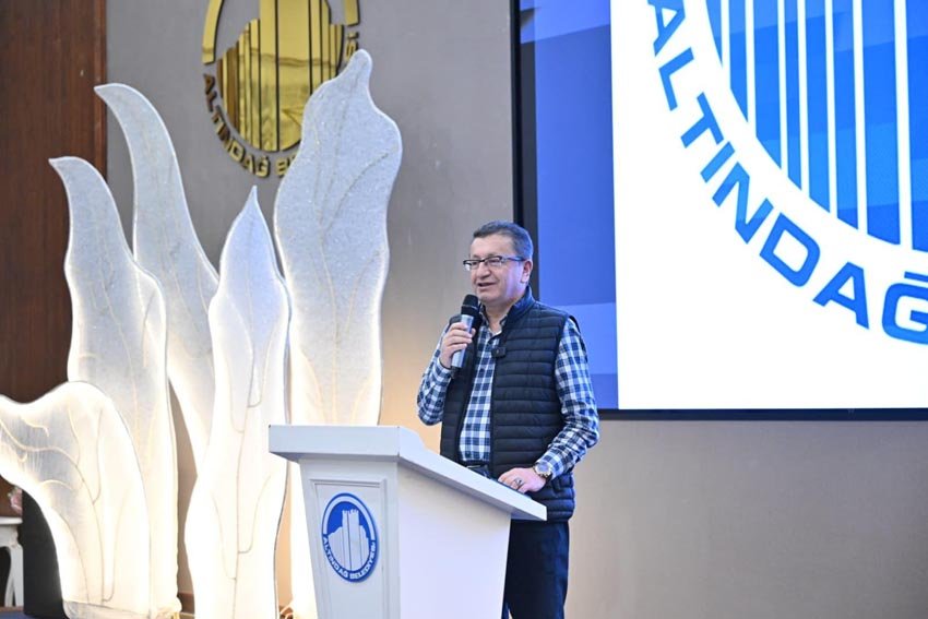 Altındağ’da geleneksel “Pazar Buluşmaları” devam ediyor. Başkan Tiryaki, bu hafta