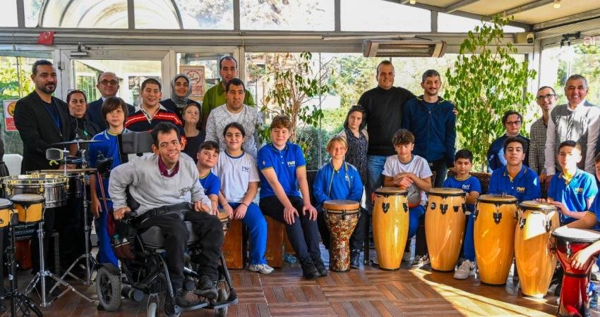 Beşiktaş Belediyesi, 3 Aralık Dünya Engelliler Günü kapsamında ilçede yaşayan
