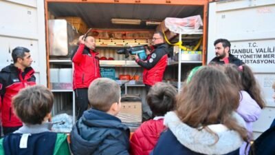 Beşiktaş Belediyesi, Prof. Dr. Aykut Barka Deprem Parkı’nda düzenlediği eğitimle