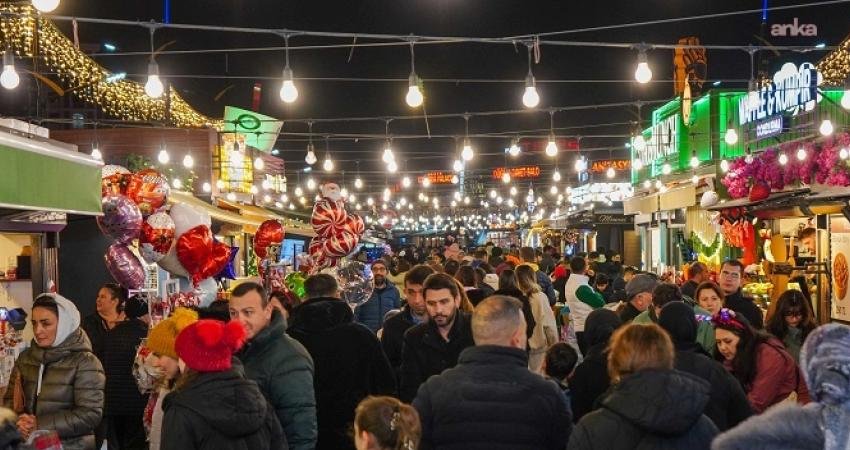 Beylikdüzü Belediyesi tarafından geleneksel hale getirilen Beylikdüzü Kış Festivali, Yaşam
