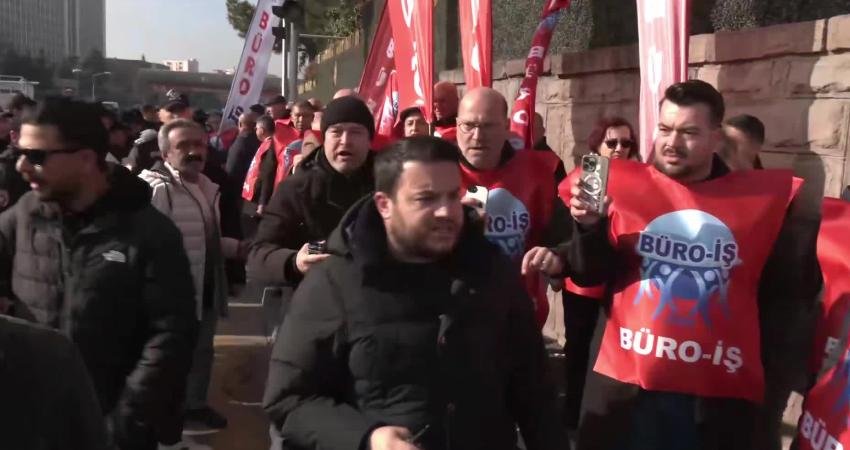 Birleşik Kamu-İş Konfederasyonu'na sendikalar, bugün 81 ilde bir günlük iş