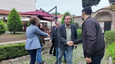 Bornova Belediye Başkanı Ömer Eşki, ÇYDD İzmir Şubesi’ne yeni katılan