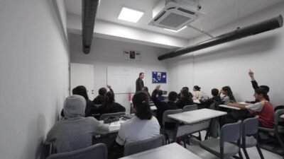 Buca Belediyesi Gediz Etüt Merkezi’nde çocuklar ve yetişkinler için açılan ücretsiz