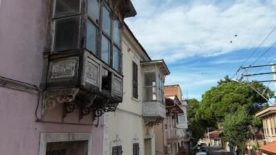 Buca Belediyesi’nin ilçenin tarih kokan sokaklarını ve kültürel mirasını gün