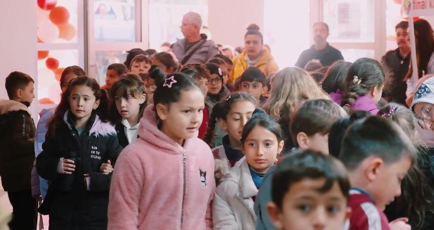 Burdur Belediye Başkanı Ercengiz, 13. Kitap Fuarı’nı ziyaret etti Burdur Belediye Başkanı Ali Orkun Ercengiz, bu yıl 13’üncüsü düzenlenen