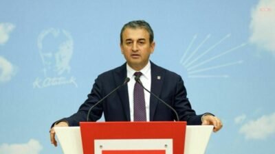 CHP Genel Başkan Yardımcısı Burhanettin Bulut, İstanbul'da Milli Eğitim Bakanlığı'nın