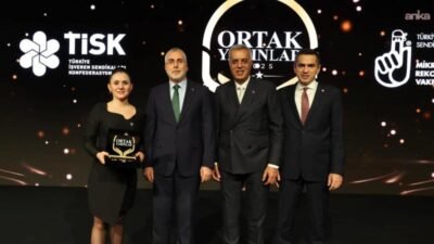 Bursa Büyükşehir Belediyesi’nin toplumsal cinsiyet eşitliği odaklı dijital uygulaması "Mor