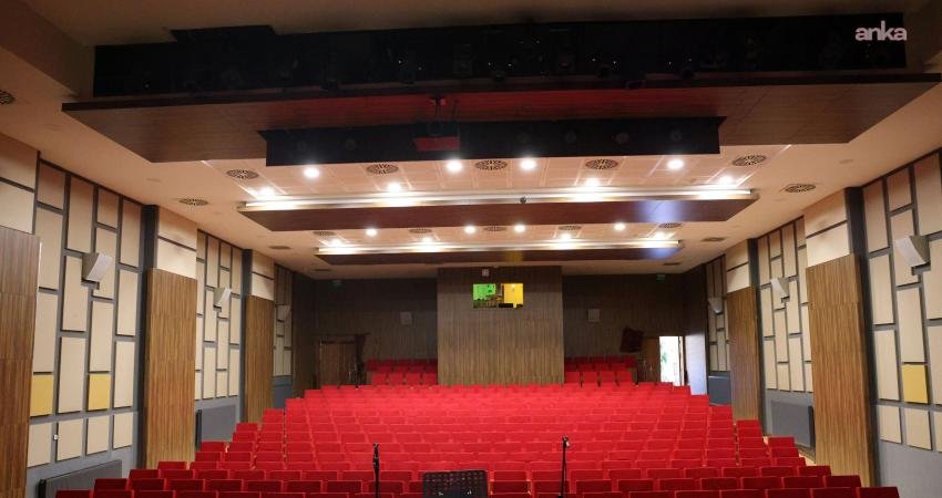 Çankaya Belediyesi, Yılmaz Güney Sahnesi'nde bir süredir devam eden yenileme