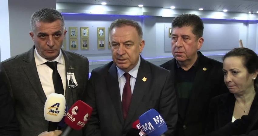 Gülşah Durbay’ın vefatının ardından olağanüstü toplanan Şehzadeler Belediye Meclisi toplantısında