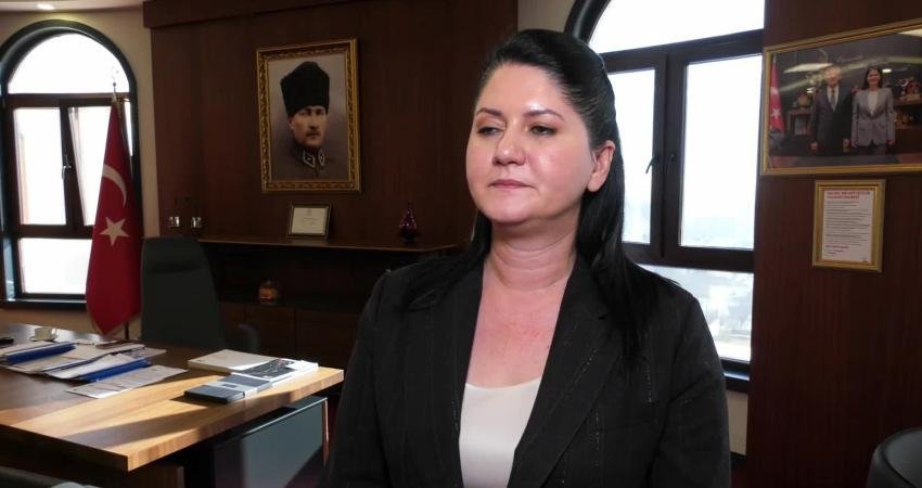 CHP’nin “Millet İradesine Sahip Çıkıyor” mitingi yarın Edirne’de yapılacak… Belediye Başkanı Gencan: “Edirne tüm ilçe ve beldeleriyle yarın Saraçlar’da olacak” Edirne Belediye Başkanı Filiz Gencan, yarın yapılacak “Millet İradesine Sahip