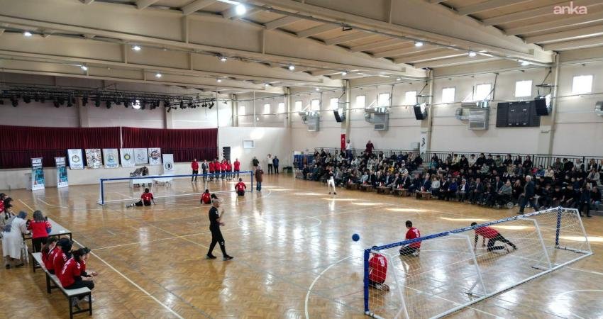 Çiğli Belediyesi, 3 Aralık Dünya Engelliler Günü kapsamında görme engelli