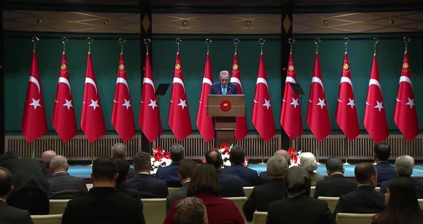 Cumhurbaşkanı Erdoğan: Anadolu’da dört yeni sanayi koridoru oluşturacağız Cumhurbaşkanı Recep Tayyip Erdoğan, Kabine Toplantısı'nın ardından yaptığı açıklamada sanayide