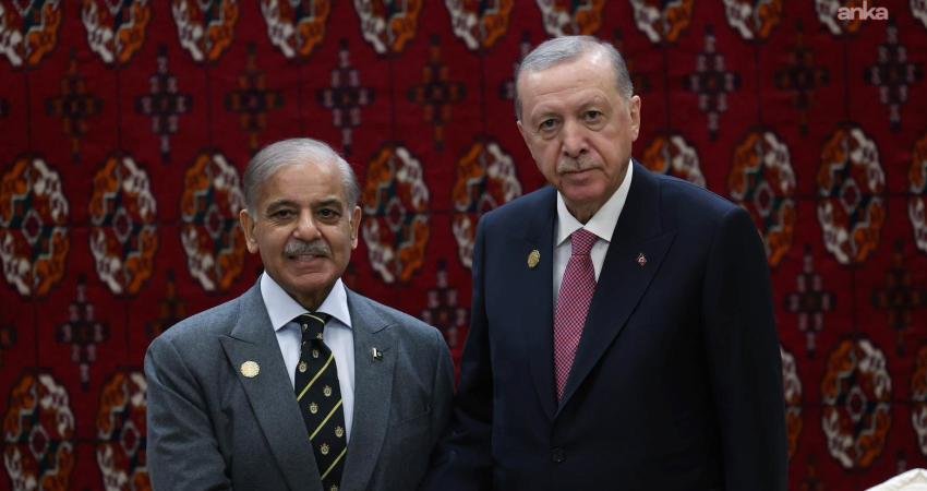 Cumhurbaşkanı Erdoğan, Aşkabat’ta Pakistan Başbakanı Şerif’i kabul etti Cumhurbaşkanlığı İletişim Başkanlığı, Cumhurbaşkanı Recep Tayyip Erdoğan’ın, “Uluslararası Barış ve