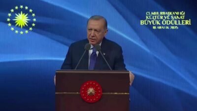 Cumhurbaşkanı Recep Tayyip Erdoğan, "Milli kimliği, milli kültürü, değeri, ideali,