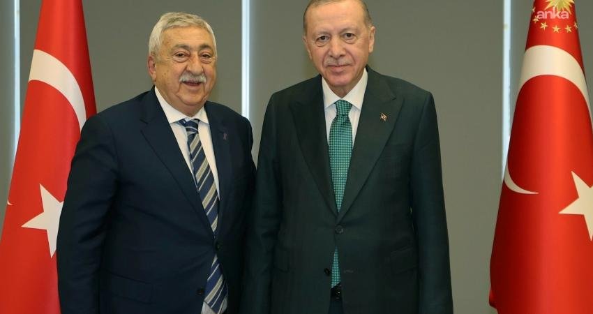 Cumhurbaşkanı Recep Tayyip Erdoğan, TESK Genel Başkanı Bendevi Palandöken'i kabul
