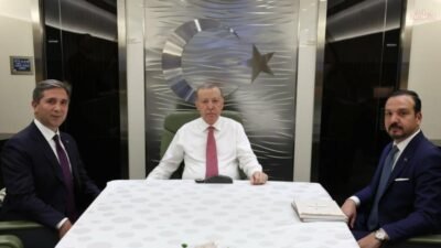 Cumhurbaşkanı Recep Tayyip Erdoğan, Türkmenistan'daki temaslarının ardından dönüş uçağında Türk Devletleri