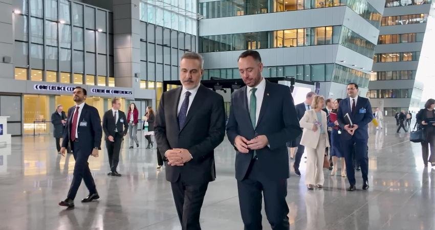 Dışişleri Bakanı Fidan, Belçika Dışişleri Bakanı Prevot ile bir araya geldi Dışişleri Bakanı Hakan Fidan, Brüksel'de Belçika Dışişleri Bakanı Maxime Prevot