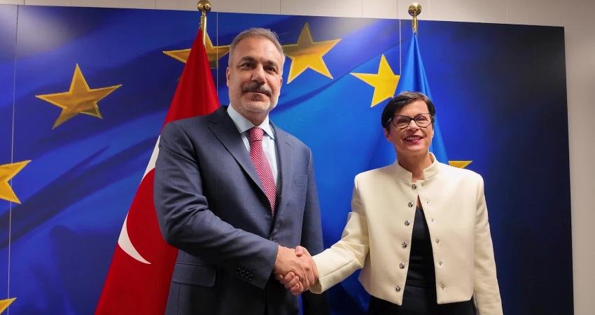 Dışişleri Bakanı Hakan Fidan, Brüksel'de Genişlemeden Sorumlu Avrupa Birliği (AB)