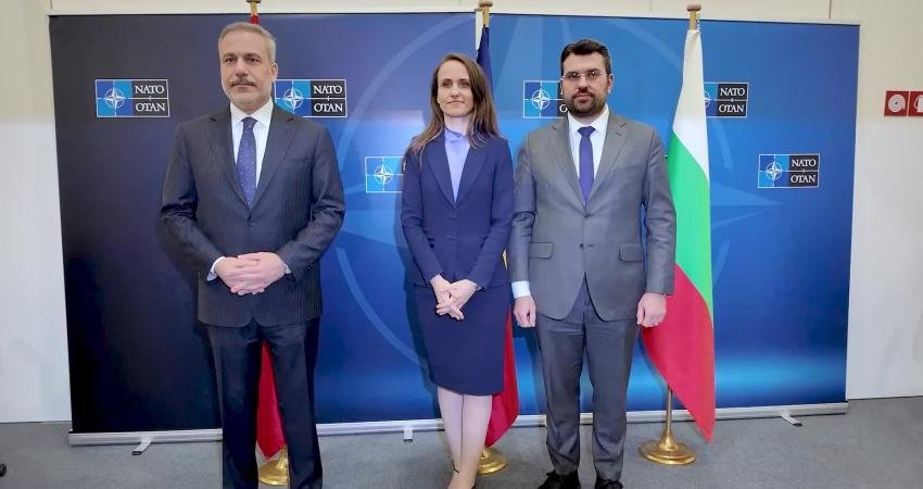 Dışişleri Bakanı Hakan Fidan, Brüksel'de Romanya Dışişleri Bakanı Oana Toiu