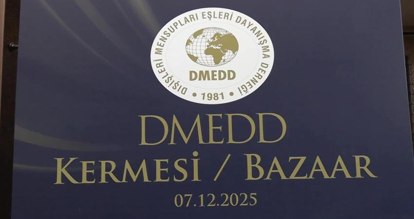 Dışişleri Mensupları Eşleri Dayanışma Derneği'nin (DMEDD) geleneksel kermesi, Ankara'daki Sheraton