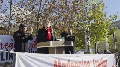 Dev Maden Sen, Divriği'de “10 Aralık Divriği Madenci Yürüyüşü” düzenledi.