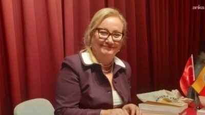 Türkiye’nin kadın tarihi alanında önemli bir boşluğu dolduran Öncü Kadınlar