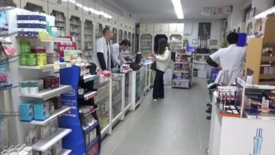 Edirne Eczacı Odası Denetleme Kurulu Başkanı Şükrü Ciravoğlu, "Grip aşısı