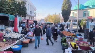 Osmaniye'nin Kadirli ilçesinde emekliler geçinememekten dert yanarak Ocak ayında yapılacak