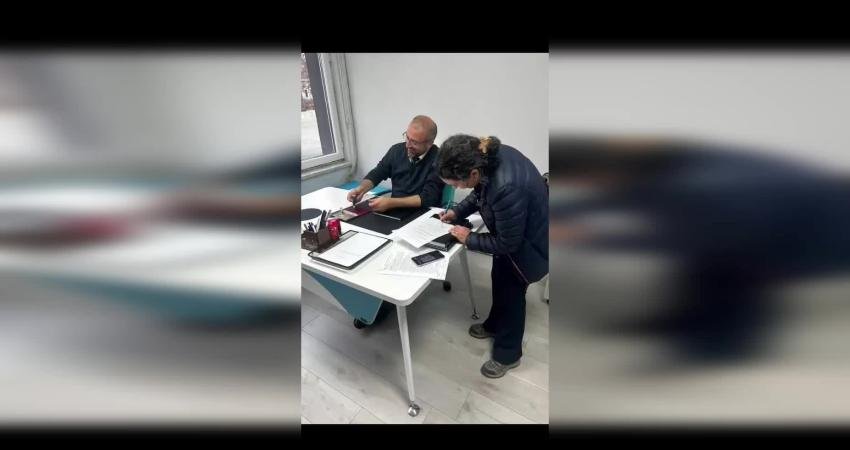 Emeklilikte Kademe Bekleyenler Derneği (EMEK-DER) bugün kuruldu. EMEK-DER Başkanı Özlem Gümüş,