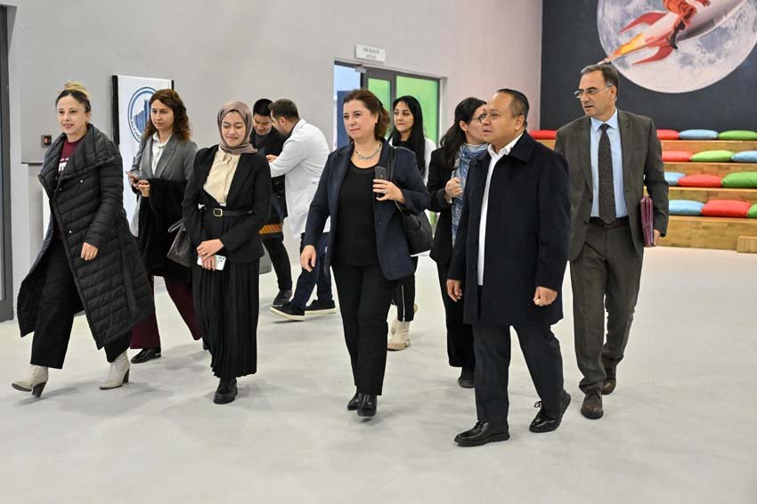 Altındağ Belediyesi tüm dünyaya örnek olmaya devam ediyor. Endonezya Büyükelçisi