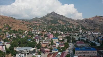 Türkiye İstatistik Kurumu (TÜİK) enflasyonun kasımda aylık 0,87, yıllık yüzde