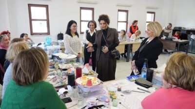 Etimesgut Belediye Başkan Yardımcısı Ebru Keyvan ile sanatçı, yönetmen ve