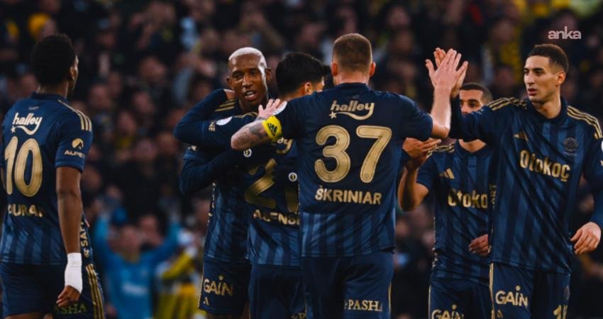 Fenerbahçe, Süper Lig’in 17. haftasında konuk olduğu Eyüpspor’u 3-0 mağlup