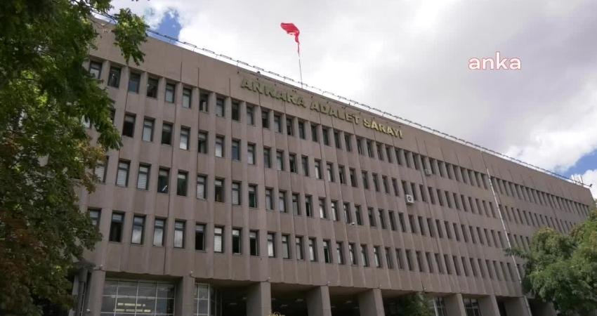 FETÖ’nün “şirket yapılanmasına” 6 ilde eş zamanlı operasyon: 13 gözaltı kararı Ankara Cumhuriyet Başsavcılığı'nın Fetullahçı Terör Örgütü'nün (FETÖ) "şirket yapılanmasına" yönelik