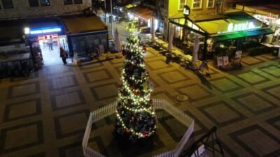 Foça Belediyesi, yeni yılı Eski Foça ve Yeni Foça’da kurulacak