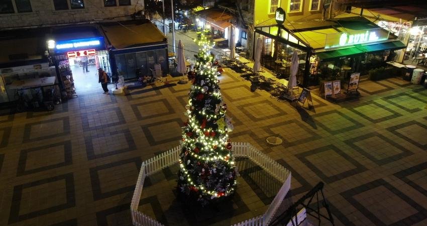 Foça Belediyesi, yeni yılı Eski Foça ve Yeni Foça’da kurulacak