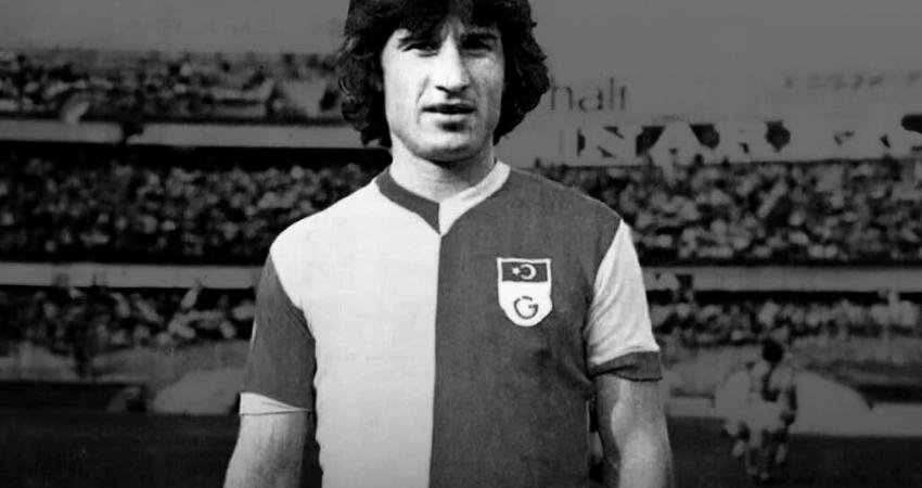 Galatasaray Spor Kulübü, kulüp tarihinin unutulmaz futbolcularından, spor yazarı ve