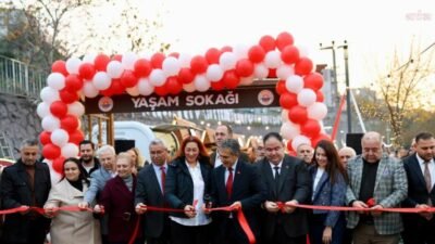Gemlik Belediyesi tarafından hayata geçirilen Yaşam Sokağı, Uludağ Üniversitesi Asım